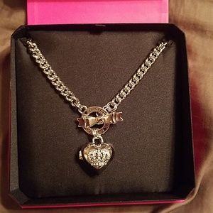 Juicy couture locket necklace